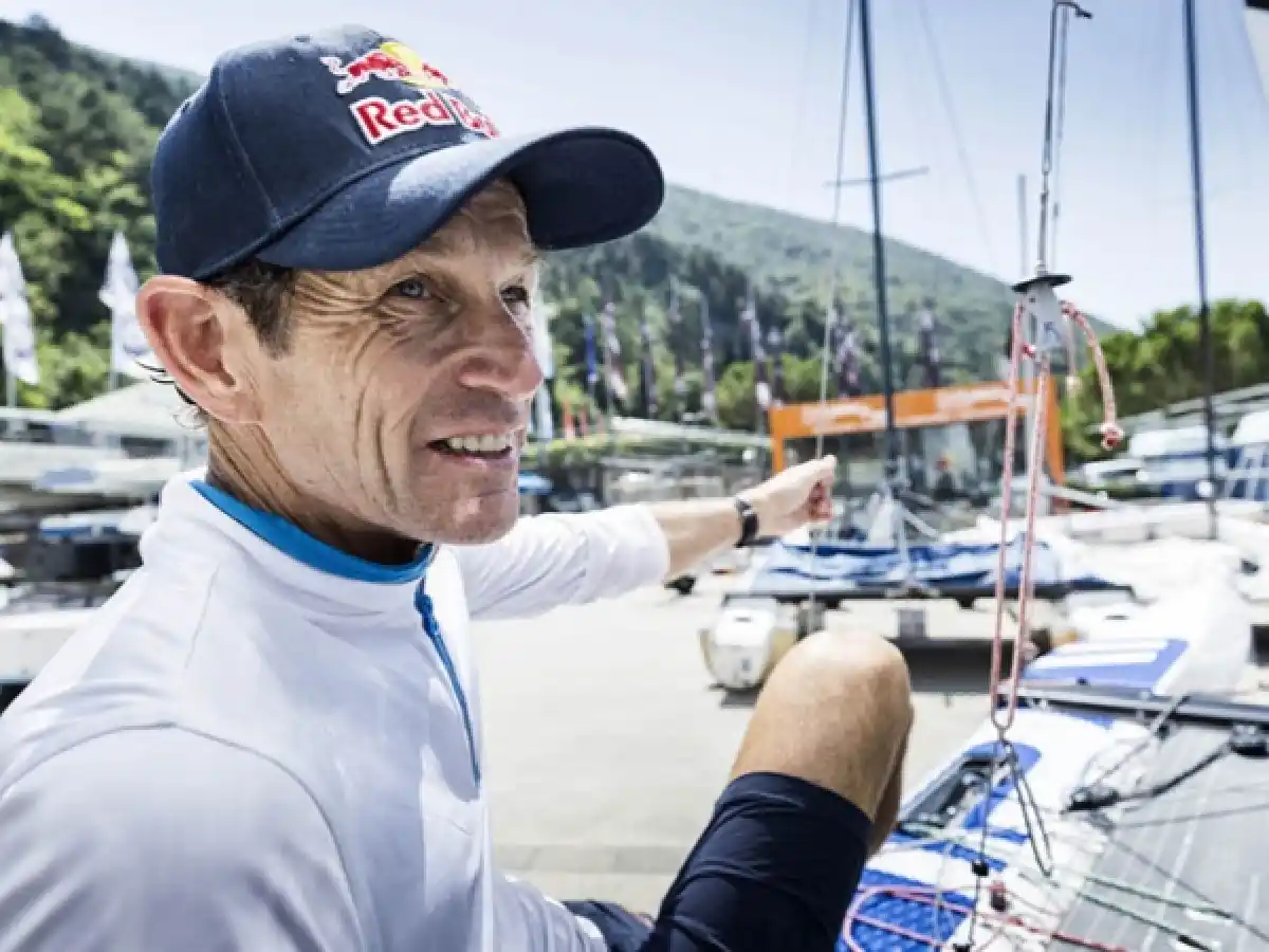 Lange: "Ser abanderado es un premio a la trayectoria"