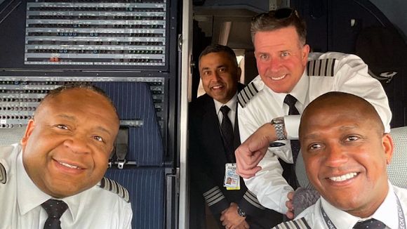 Así se preparan los pilotos de American Airlines para el avión que cambia el juego