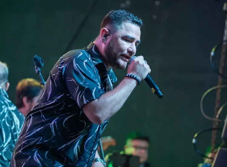 Paul Flores, vocalista de Armonía 10.