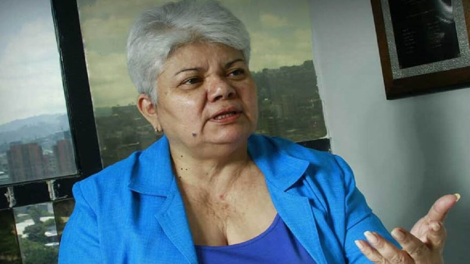 LOS IMPUESTOS AHOGAN a las regiones: consejos que le dan a Maduro para atraer inversiones