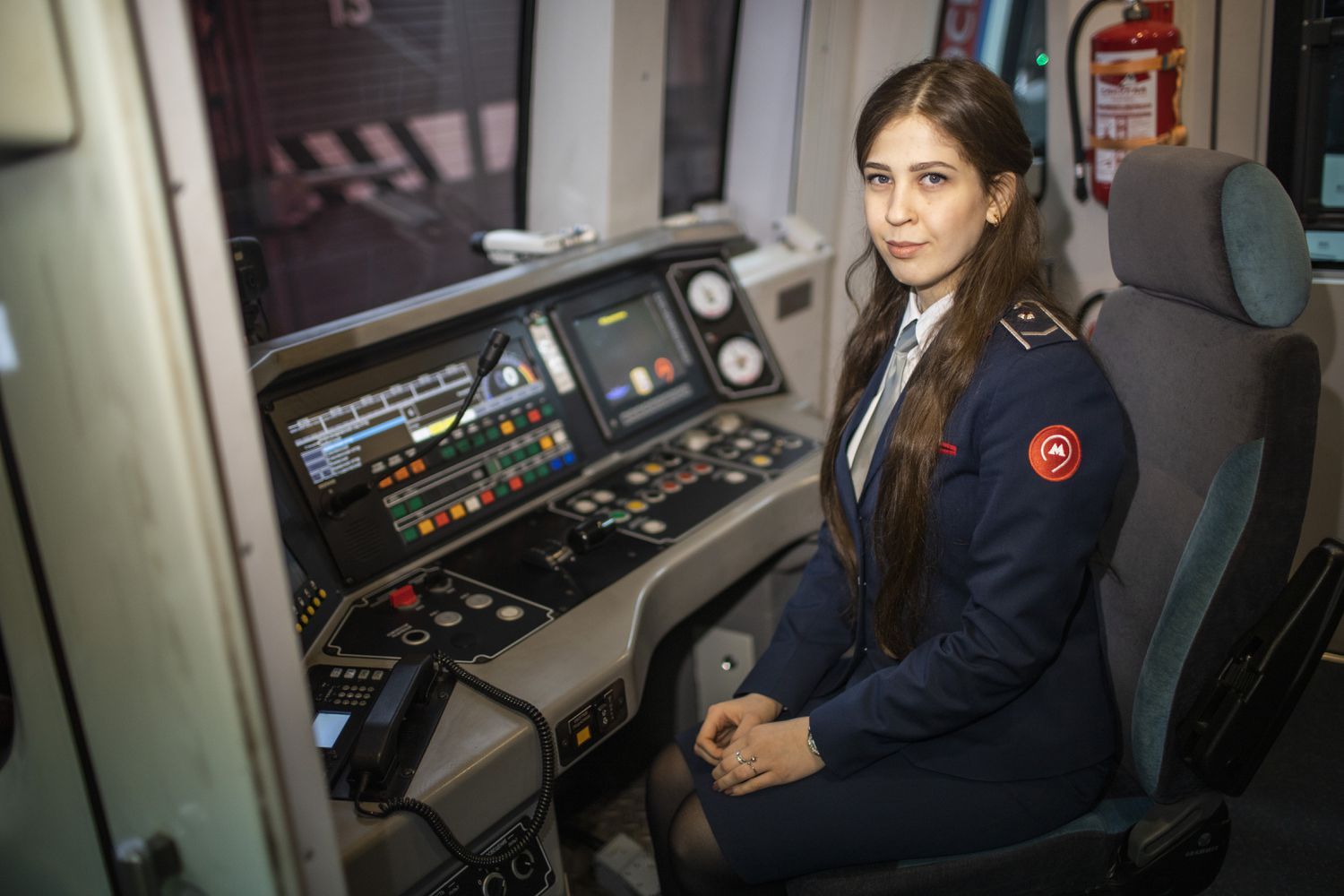 Vuelven las mujeres maquinista al metro de Moscú