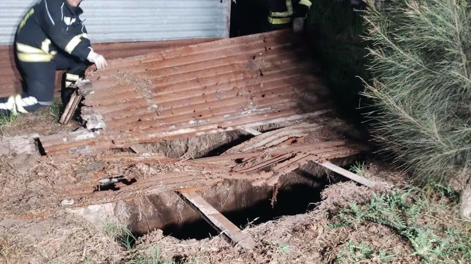 Brutal crimen en Alberti: encontraron el cuerpo de un albañil flotando en el pozo ciego de una casa