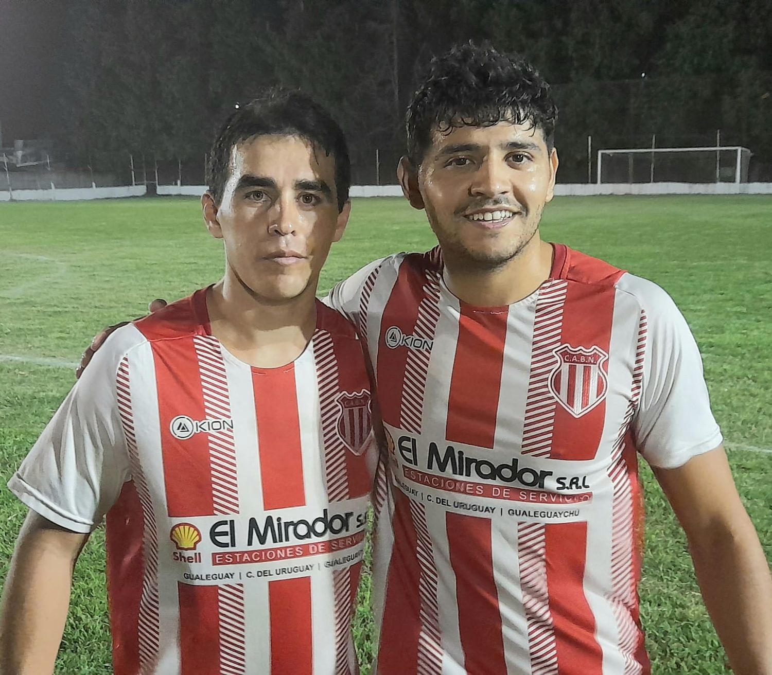 David Díaz y Bautista Velázquez, de lo mejor en el norteño. Éste ultimo fue el autor de las dos conquistas del ganador del primer partido del certamen.