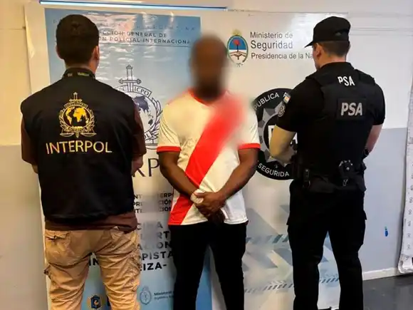 Detuvieron a un ciudadano nigeriano que era buscado internacionalmente por estafas