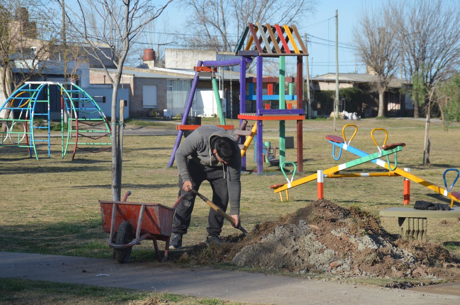 Trabajos en la plaza Juana Azurduy