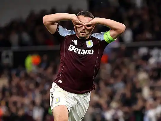 Sin “Dibu” Martínez en el arco, Aston Villa venció a Bologna