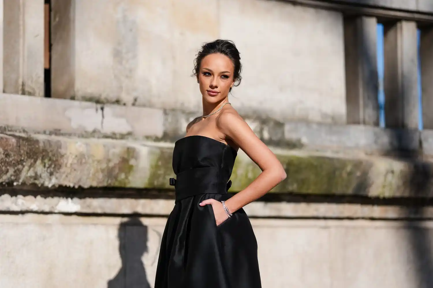 ¿Por qué el color negro es el más usado en ropaje de calle?