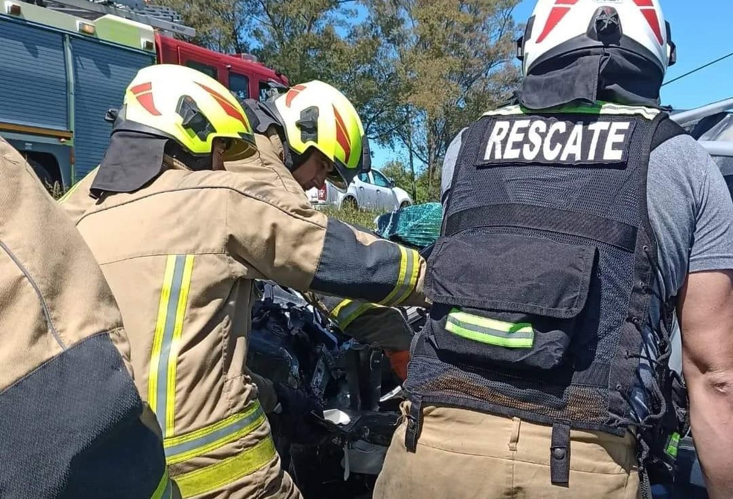 Uribelarrea: Murió un automovilista tras un choque que involucró un colectivo y un camión