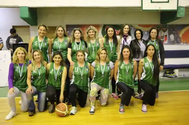 La Dirección de Deportes homenajeó a Pueblo Nuevo