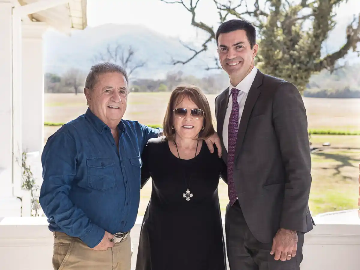 Duhalde se mostró con Urtubey en Salta: "Está en el momento de largarse como candidato"