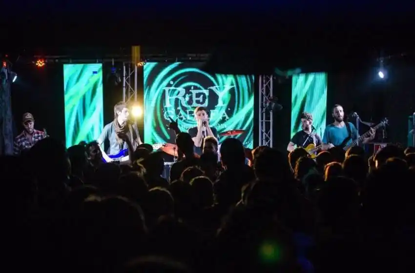 Se presenta Rey Garufa, una "misa" ideal para este viernes