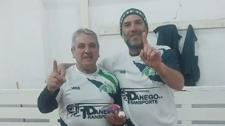 Nicolas Ángel y Máximo Alberto González, campeones con Camioneros