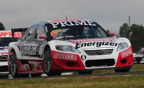 El Mondeo que conduce Christian Ledesma. 