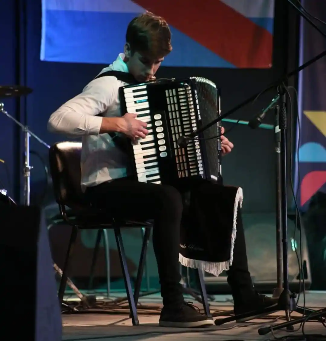 El crespense que sueña con las lunas de Cosquín