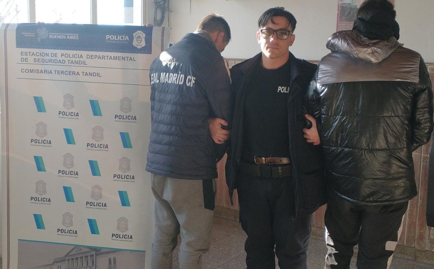 Detuvieron a otros dos jóvenes por robo de cables