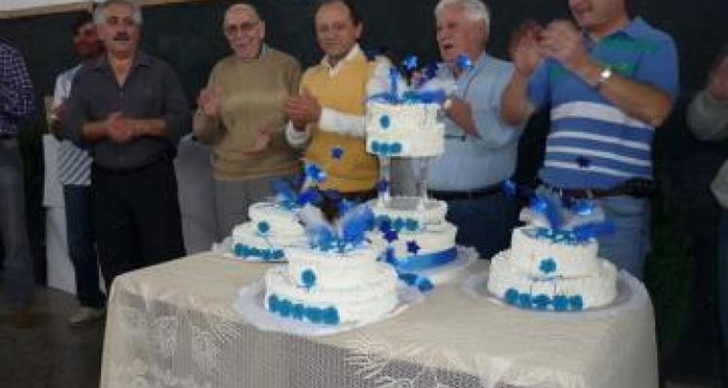 Emotiva celebración de Los Andes