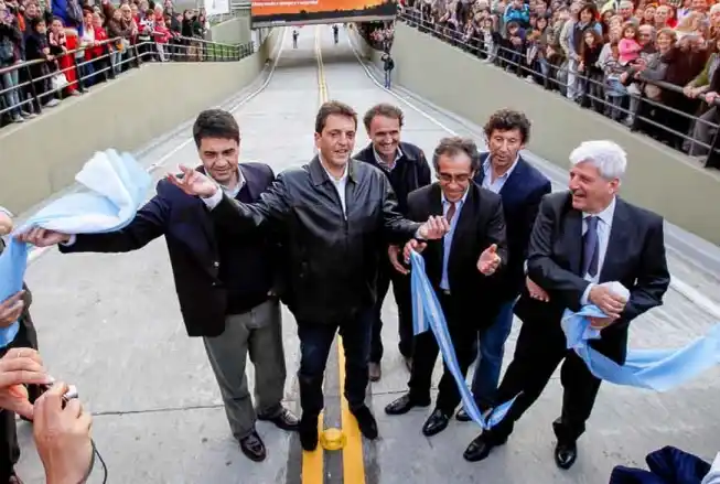 San Fernando: Andreotti y Massa inauguraron el túnel "Papa Francisco"