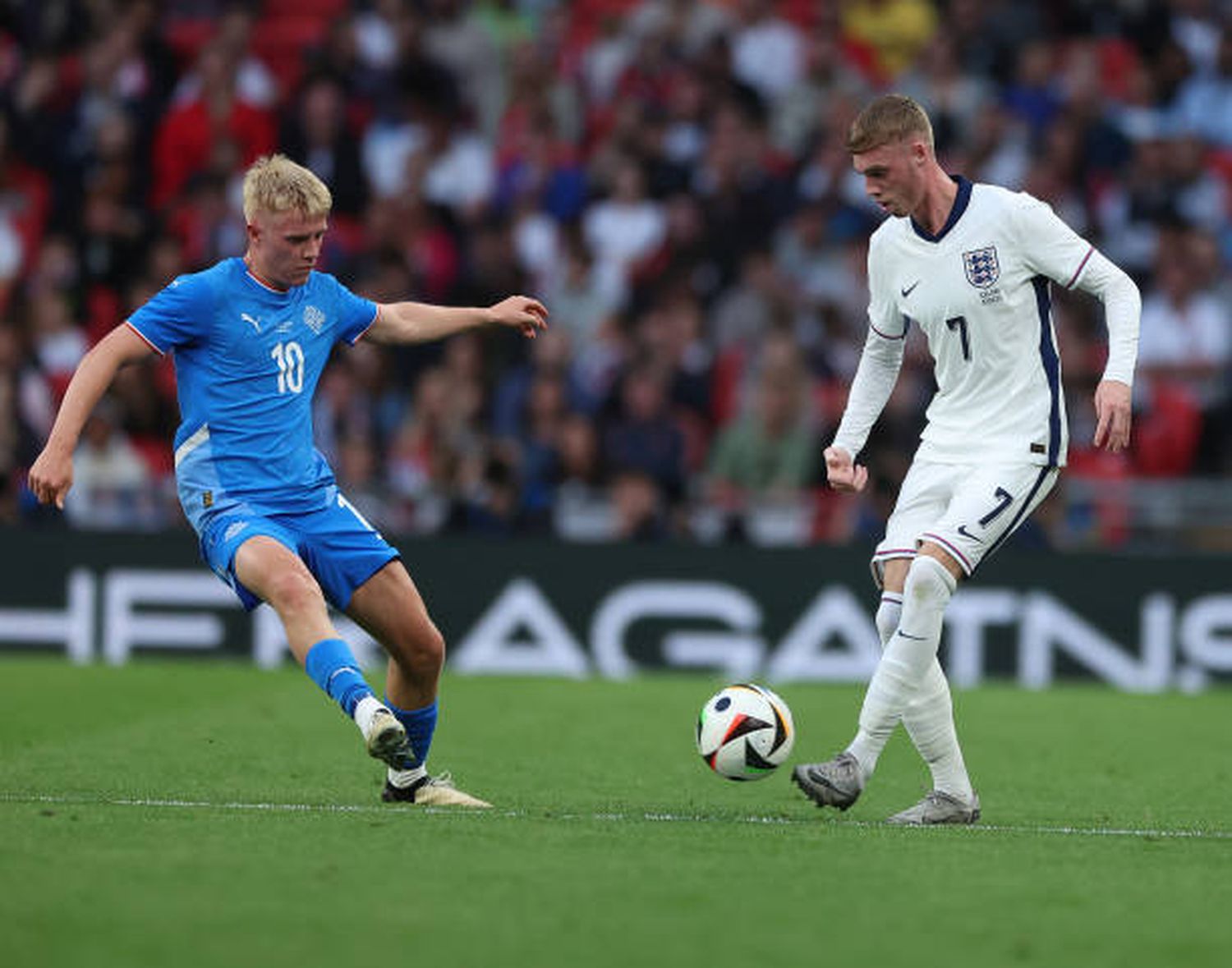 Islandia sorprendió a Inglaterra en Wembley