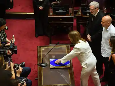 Patricia Bullrich, al momento de prestar juramento como senadora.