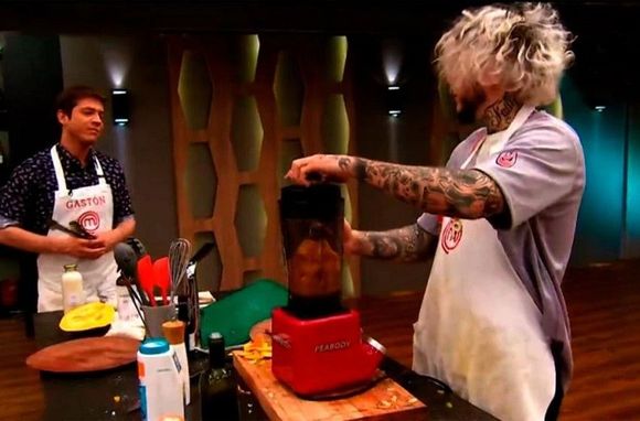 ¿Cómo hace?: Alex Caniggia pasó de querer procesar un zapallo crudo a preparar uno de los mejores platos