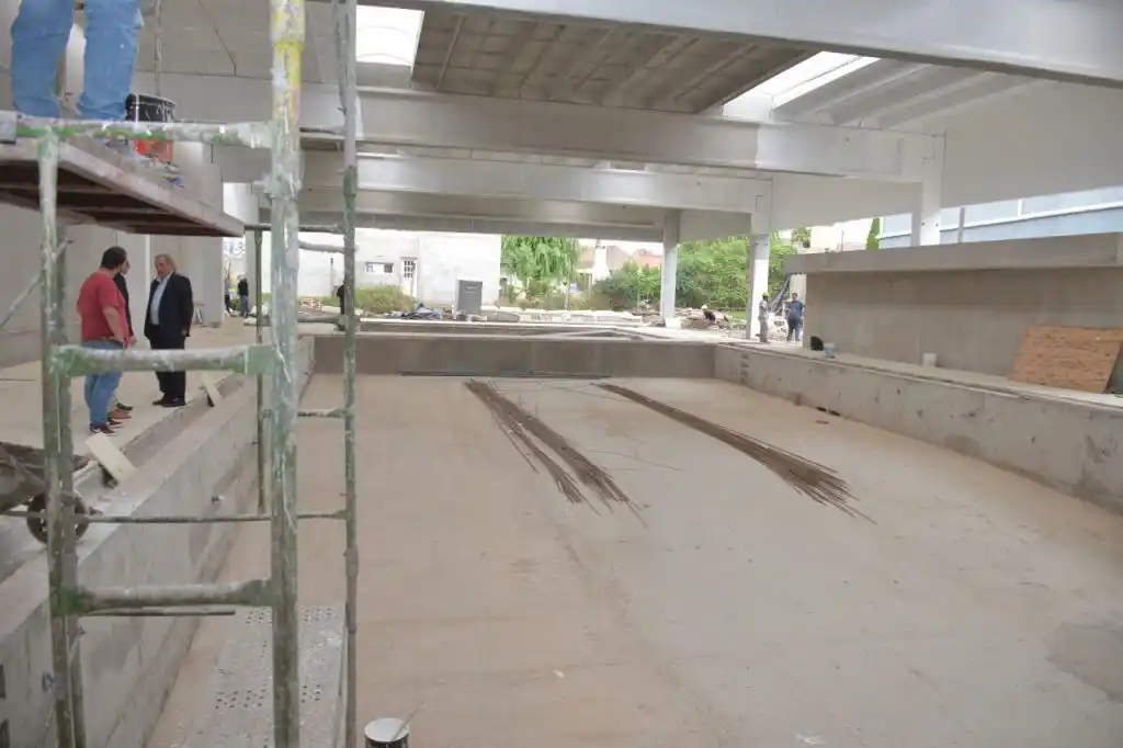 Se abrieron las ofertas de licitación para la etapa final de las piletas del CEF Nº 42