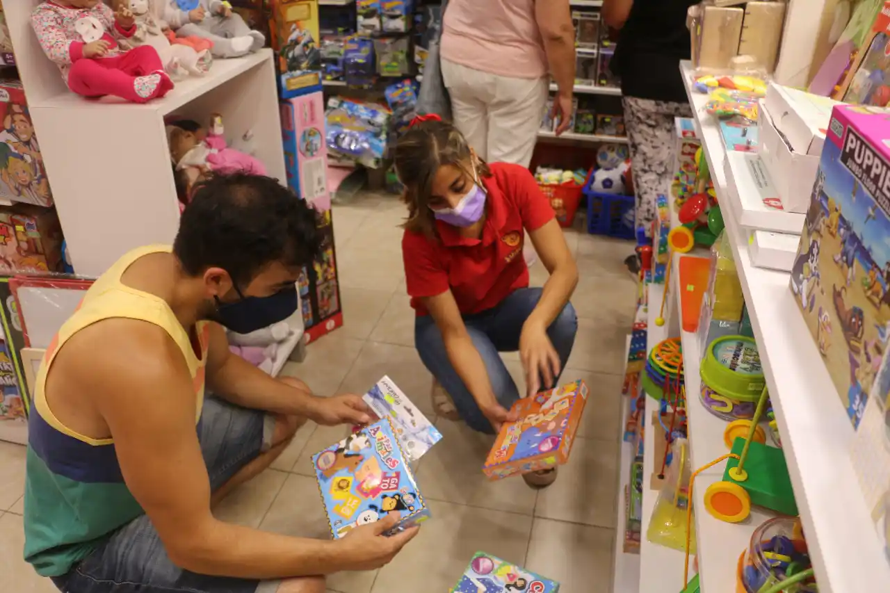 Por las Fiestas, se vio un intenso movimiento en el centro de la ciudad