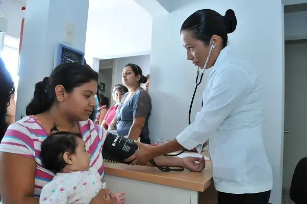 Advierten que la reforma laboral recorta más de $100.000 millones por mes a las obras sociales