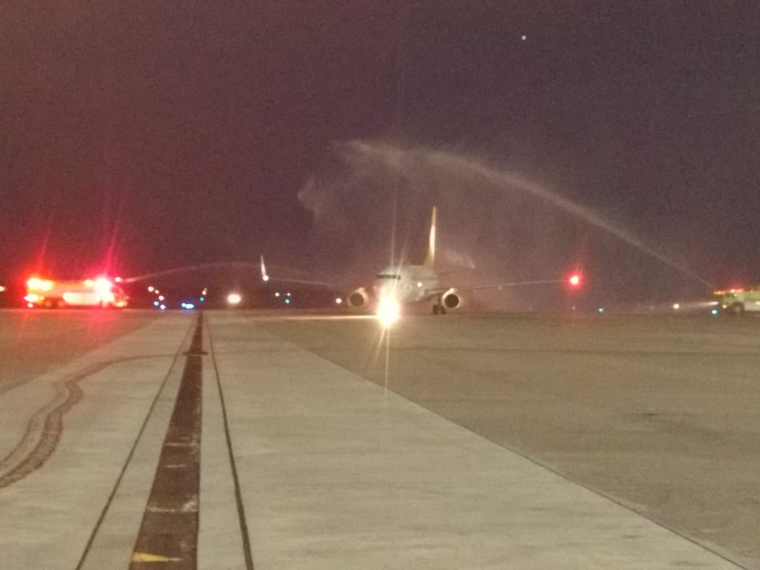 Llegó a la Argentina el cuarto avión de Flybondi (LV-HQY)