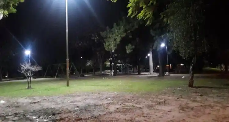 Tras un asesinato, vecinos de la plaza Martín Fierro en alerta por la inseguridad