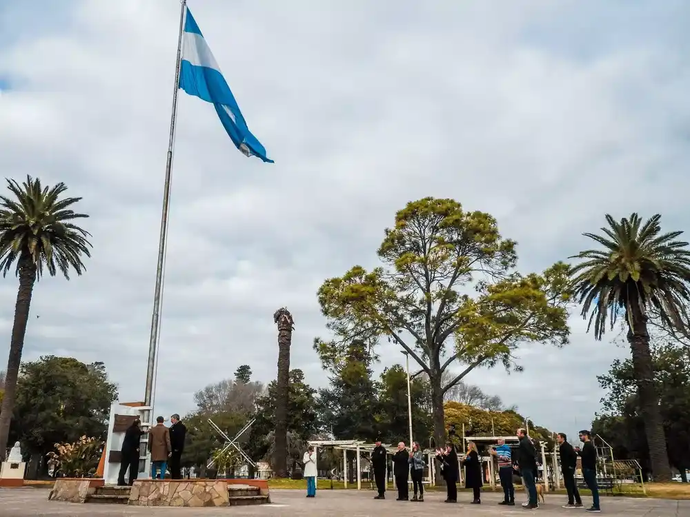 Acto conmemorativo del 25 de Mayo en Teodelina
