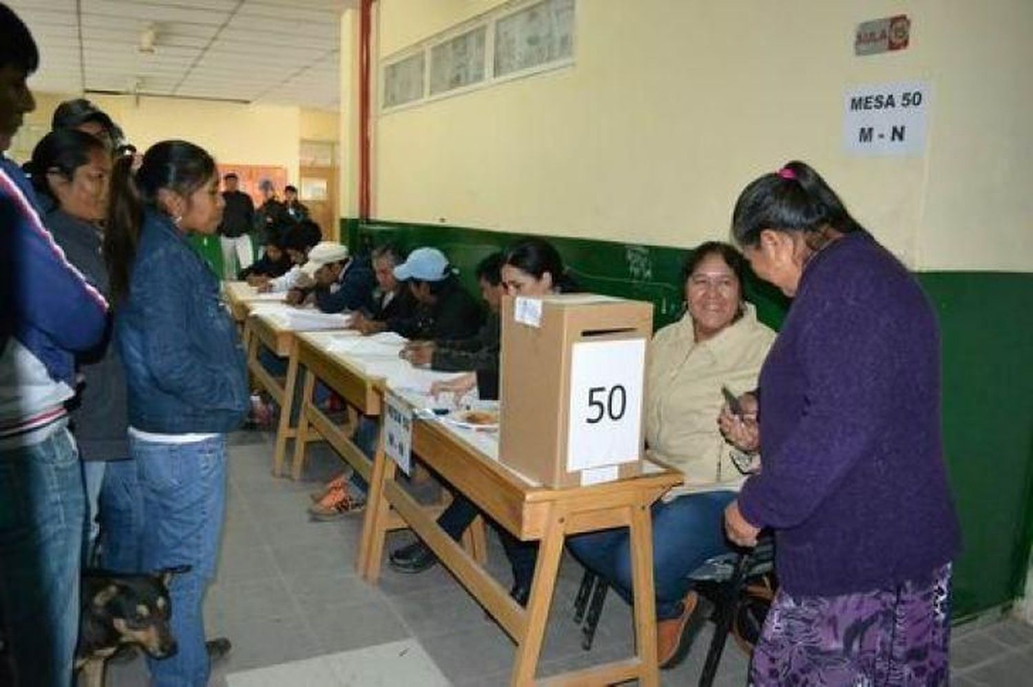 Las elecciones del ICA se desarrollan con normalidad en toda la provincia