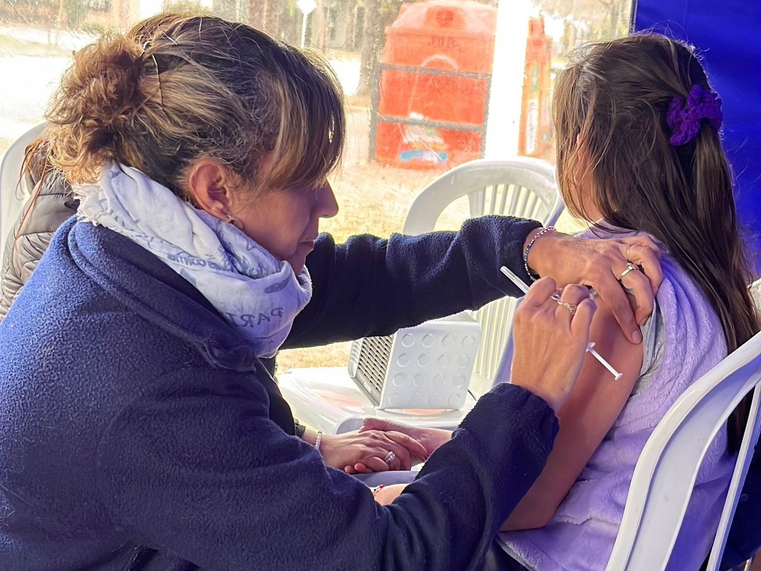 El personal municipal trabajó durante dos jornadas en la plaza.