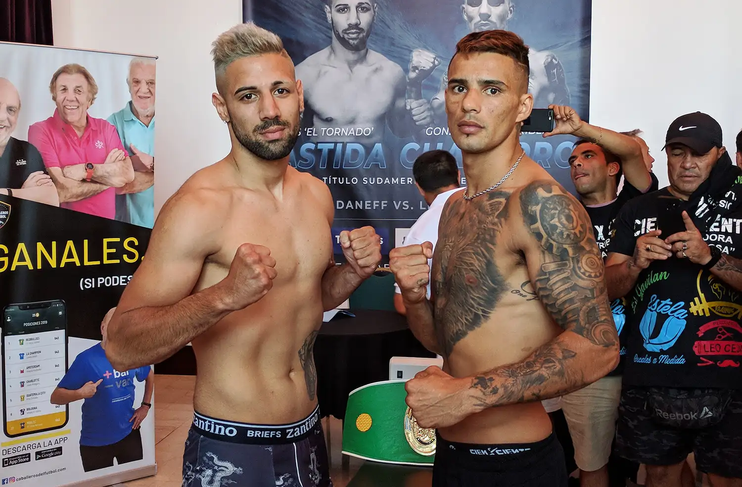 Bastida va por el primer título de su carrera profesional