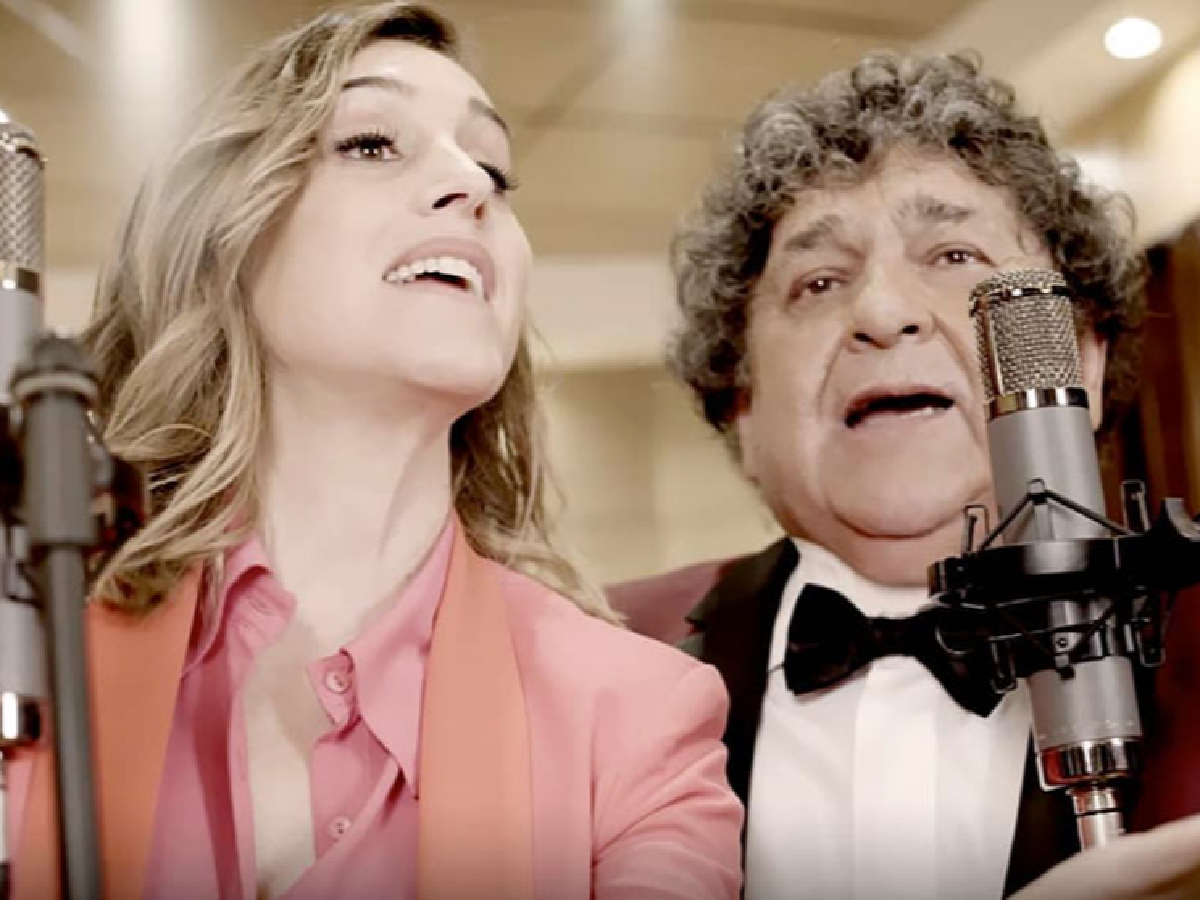 Video: Los Palmeras con la Sole cantando "La Suavecita"