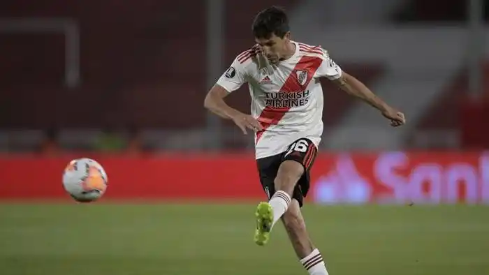 Atlético Mineiro se comunicó con Nacho Fernández