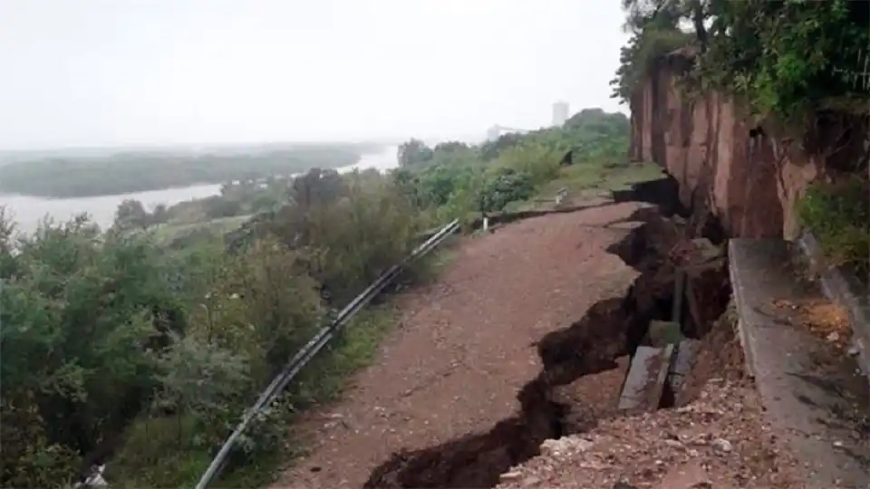 Vuelven algunas familias que habían sido evacuadas por los desbarrancamientos en octubre