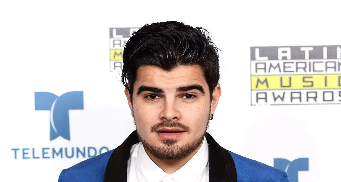 Jonathan Moly le dedicó un tema a su abuela y esto fue lo que pasó (Video)