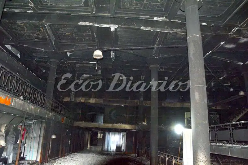 INCENDIO EN GALERIA CENTRAL - 12