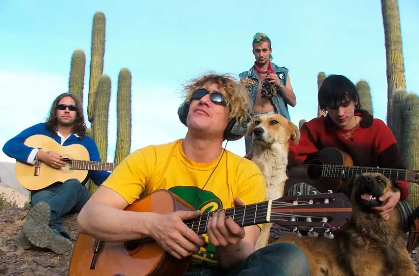 Intoxicados, la banda de Pity Álvarez, lanzó una versión en vivo de "Fuego"