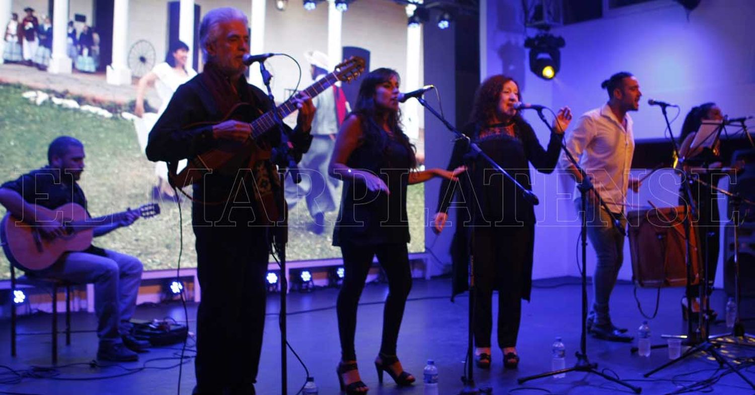 La música nativa sonó en Espacio Clarín