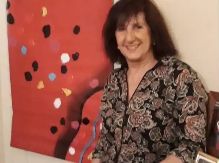 Autora de Necochea presenta libro en La Dulce