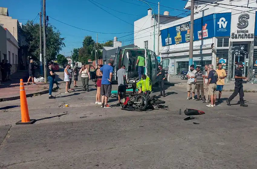 Se fracturó la muñeca tras un siniestro vial