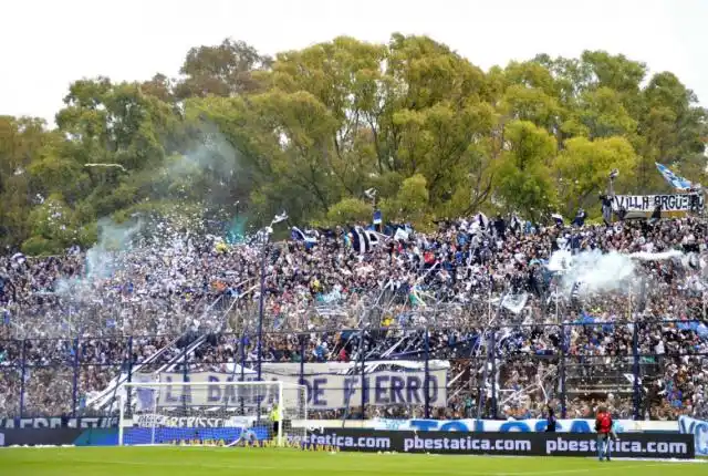 Gimnasia - Boca va sin hinchas visitantes y en el Bosque