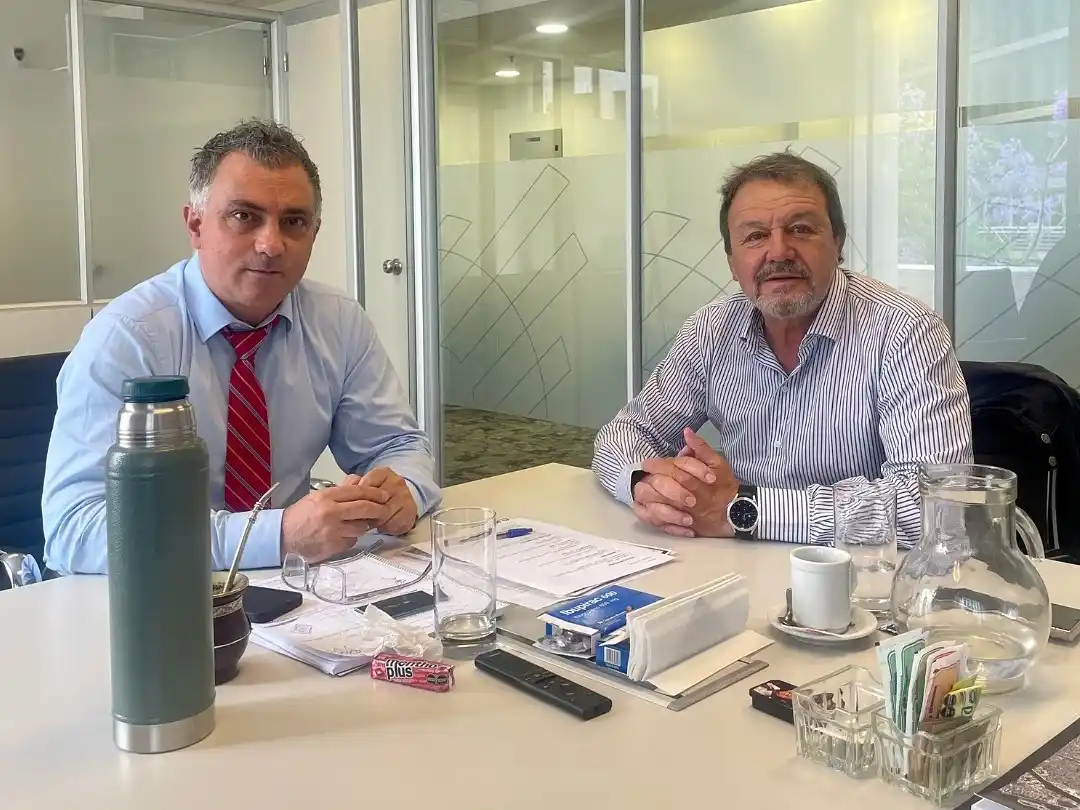 Sebastián Pareja y Roberto Costa