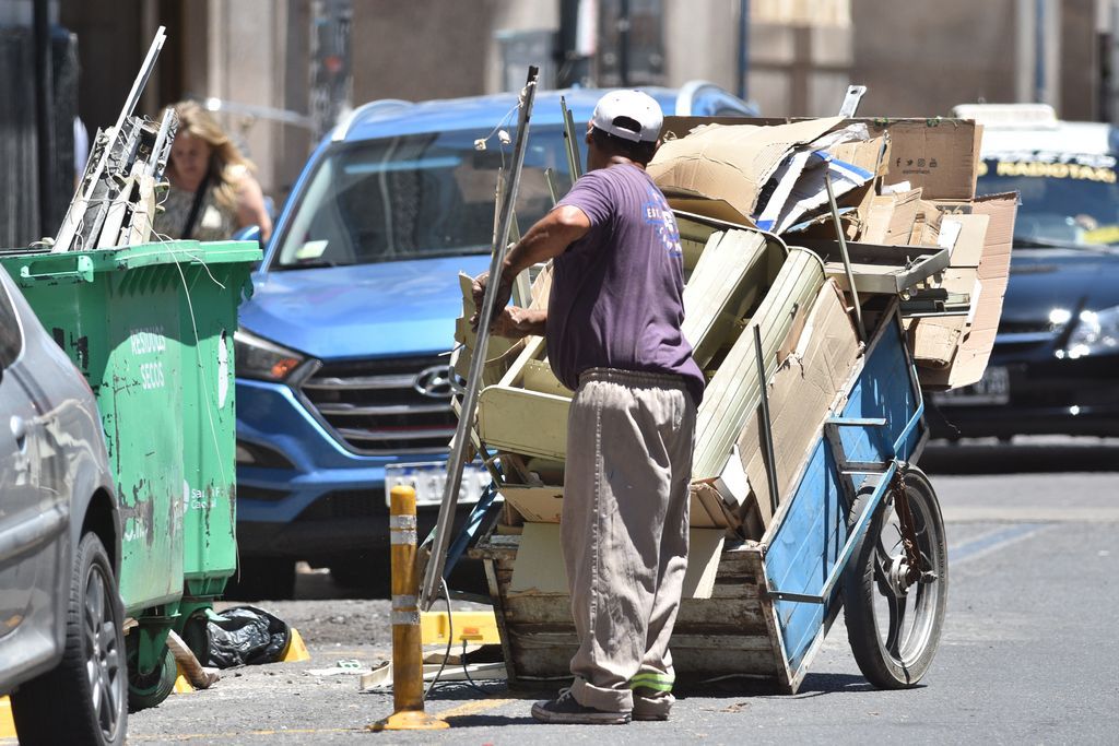 El estudio reflejó que la incidencia proyectada se puede descomponer mecánicamente en un promedio ponderado de una tasa de pobreza de 51.1% para el bimestre mayo-junio, de 48.6% para el tercer trimestre de 2024 y de 46% para el mes de octubre.