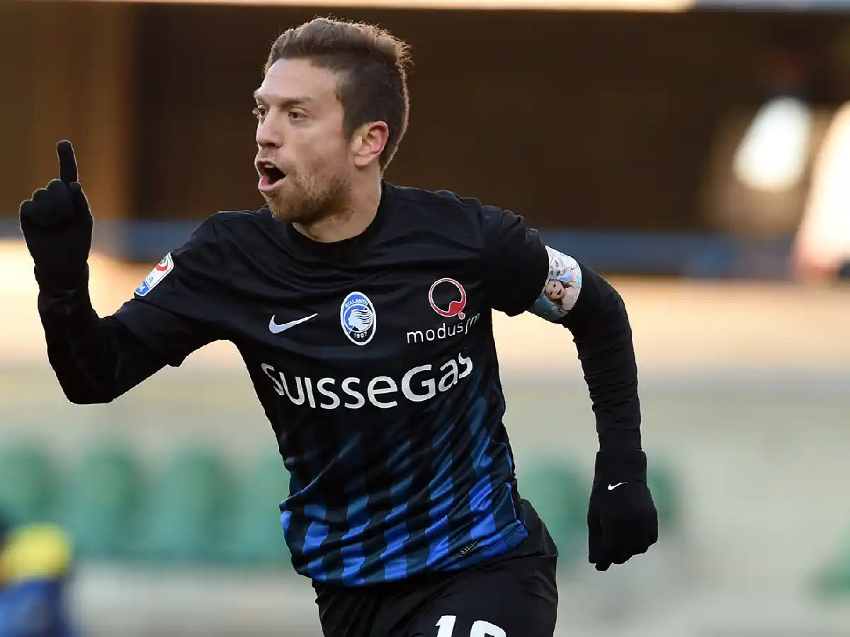 “Papu” Gómez, a favor del regreso de la Serie A