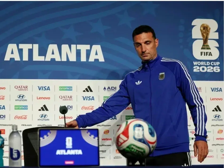 Scaloni, DT argentino, habló en la previa del duelo ante Egipto por los octavos de final mundialista. Foto:AFA