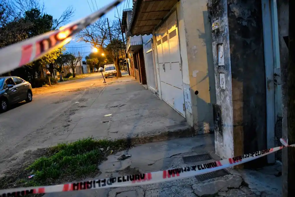 Mataron a dos hombres en un enfrentamiento entre bandas