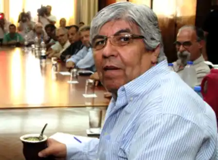 Moyano advirtió que los gremios analizarán "pedir la reapertura de las paritarias" por la inflación