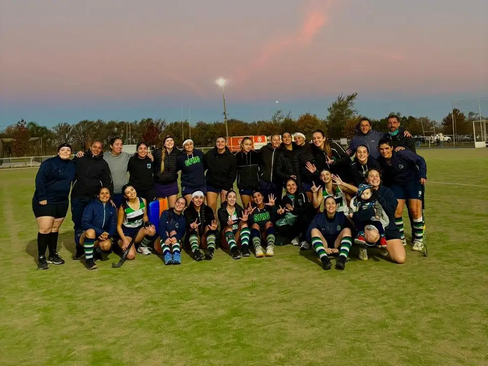 Las Charas golearon a Independiente de Oliva y siguen firmes en la pelea por el ascenso